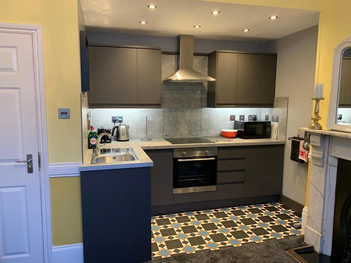 Chiltern Holiday Apartments Whitby