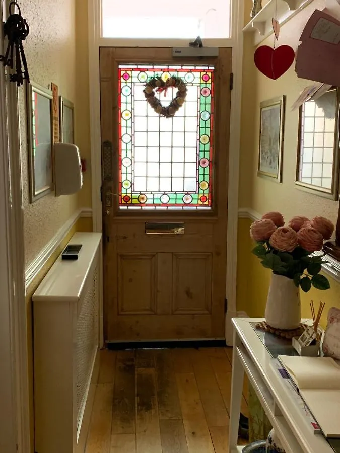 Chiltern Holiday Apartments Whitby